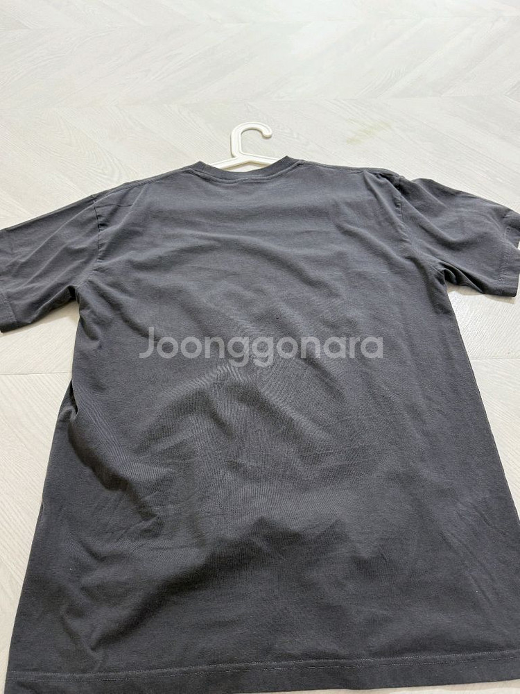 patta 반팔 티셔츠 판매합니다.--4