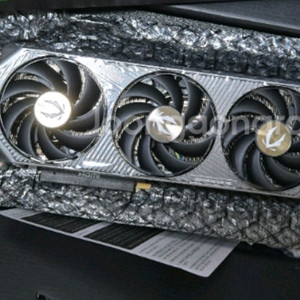 조택 rtx5070 풀박스