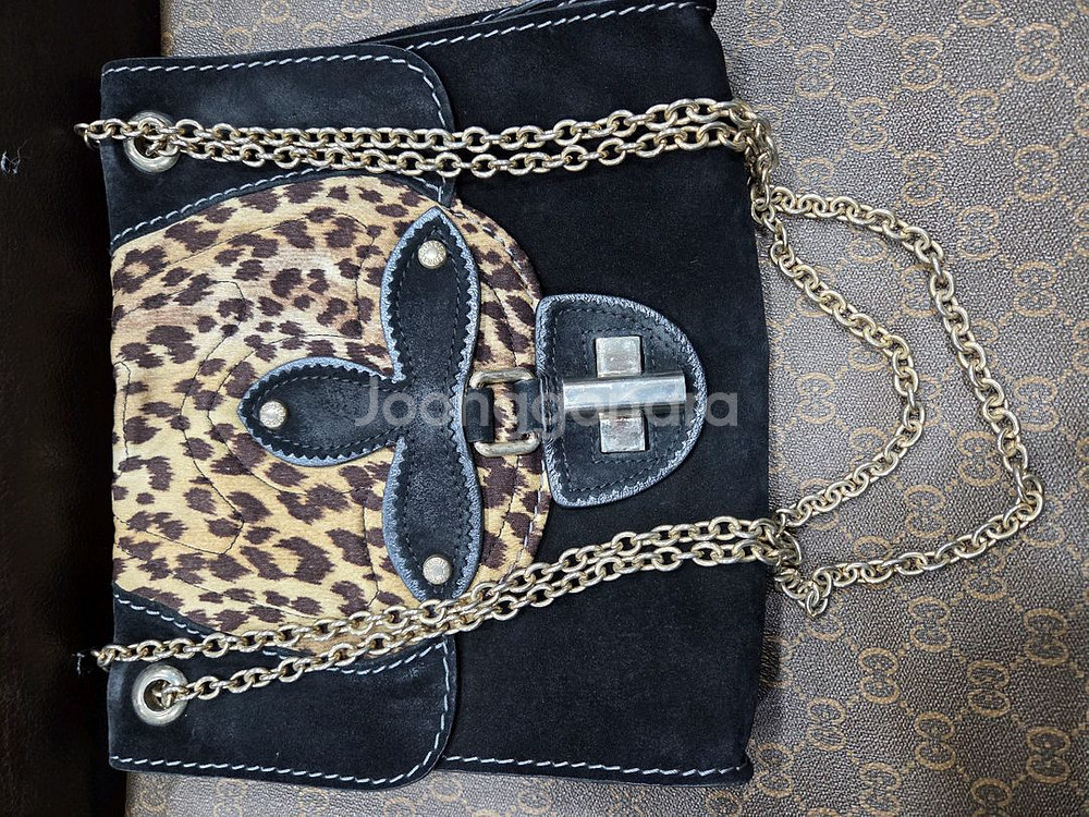 레오나드 크로스백--1