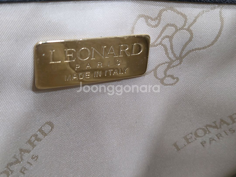 레오나드 크로스백--7