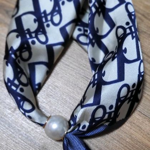 디 진주 자석 스카프 새상품