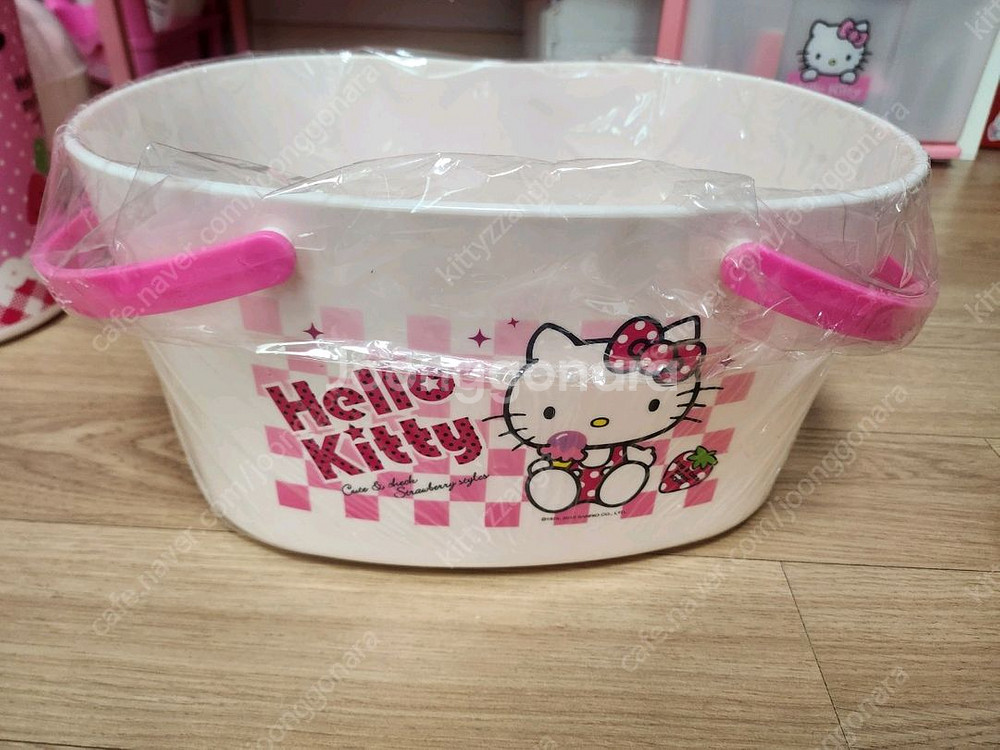 키티 다용도 바구니 목욕바구니 소,대 사이즈 보관함--1