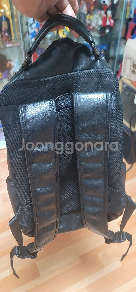 Jeep 검정색 백팩입니다--6