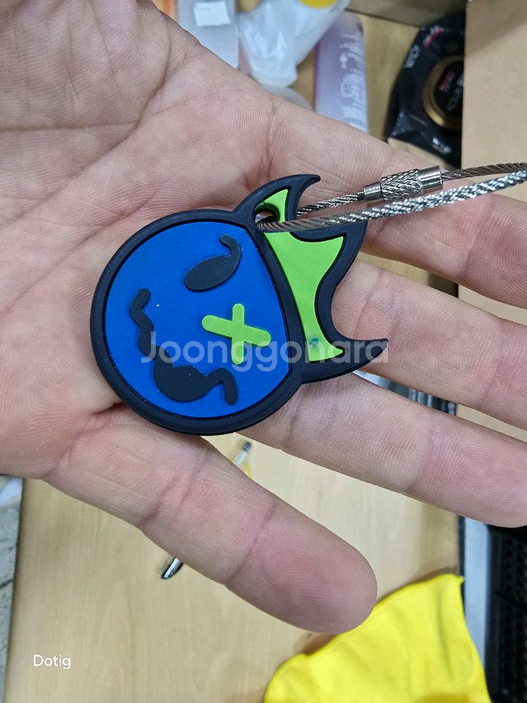 스카티카메룬 뮤지엄 서클티 키링--1