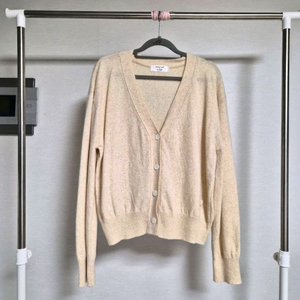 프리) 베이지 브이넥 가디건