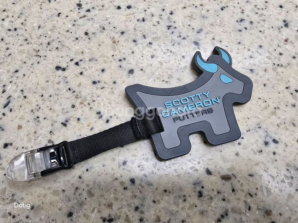 스카티카메룬 티파니독 퍼터리쉬--0