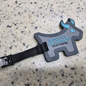 스카티카메룬 티파니독 퍼터리쉬