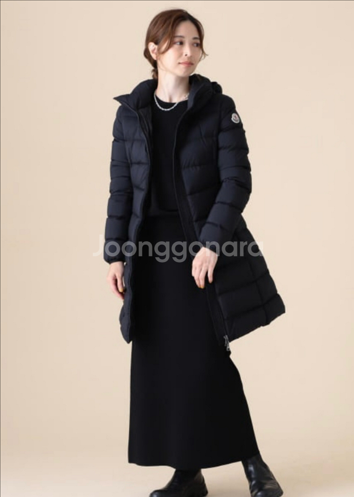 [4] 몽클레어 GIE 여성 패딩 블랙 (3회착용)--8