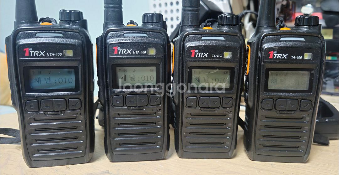 국산 티알엑스 업무용 무전기 ta400 4대 일괄 판매--1