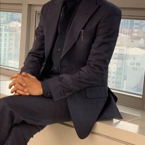 맞춤형수트 정장 이태리원단 피크드라펠 다크네이비체크