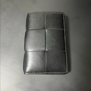 보테가 플랩 카드지갑