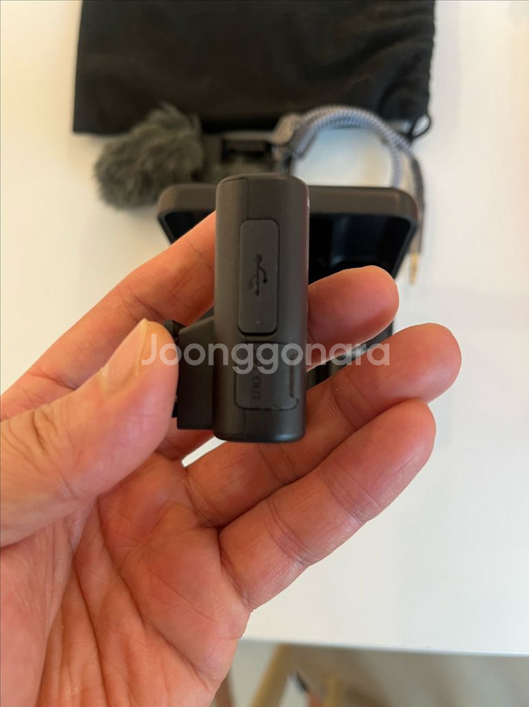 소니 2채널 무선 노이즈캔슬링 마이크 세트ecm-w3--6