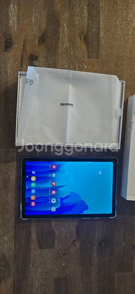 a급 갤럭시탭 a7 lte 10.4인치 박스풀 팝니다--8