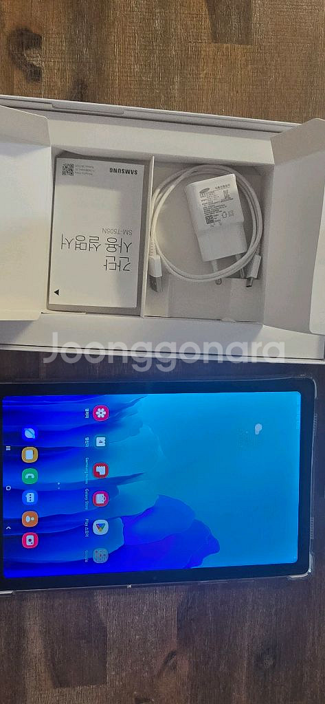 a급 갤럭시탭 a7 lte 10.4인치 박스풀 팝니다--9
