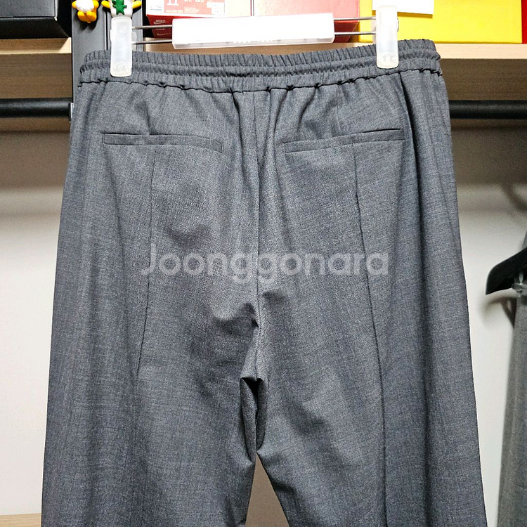 JUUN. J 준지 허리밴드 모직혼방 남성조거팬츠 32--3