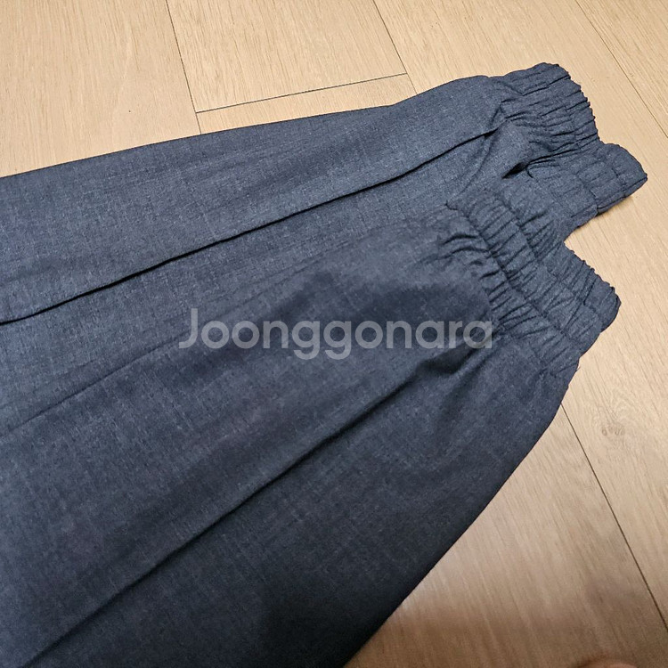JUUN. J 준지 허리밴드 모직혼방 남성조거팬츠 32--5