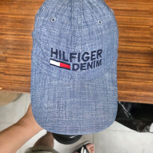타미힐피거 린넨 느낌 데님 모자 프리