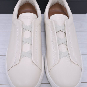 제냐 스니커즈 41사이즈