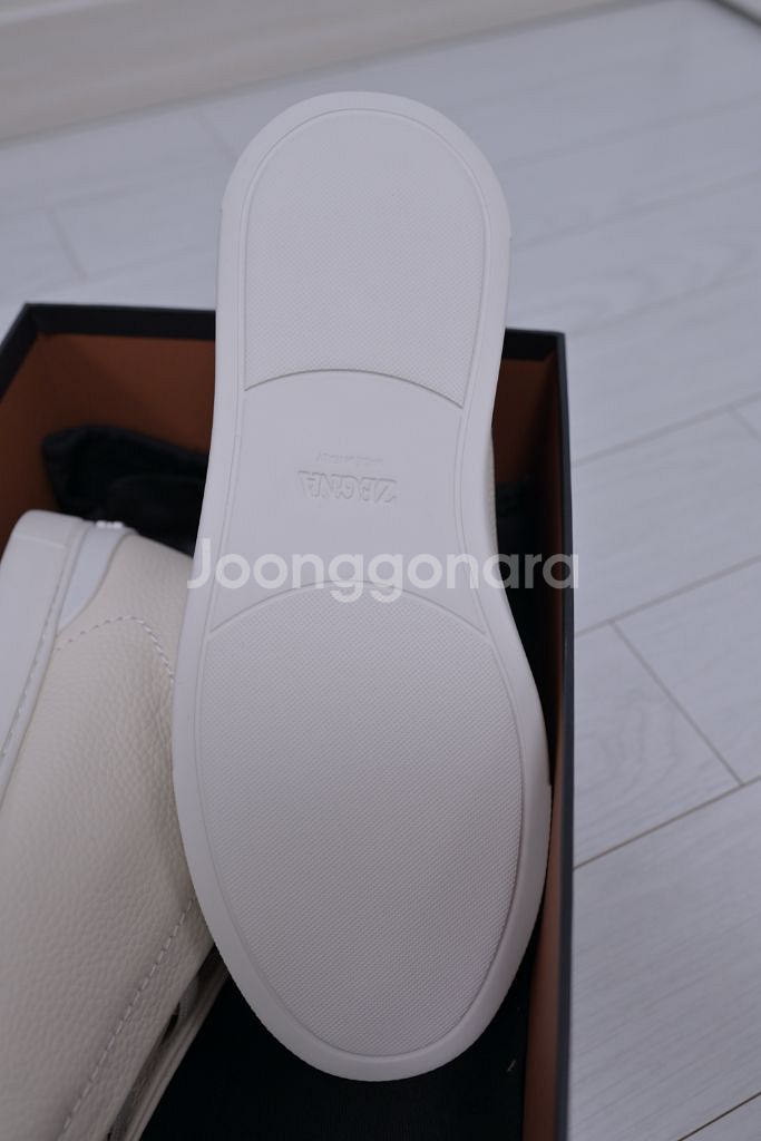 제냐 스니커즈 41사이즈--3