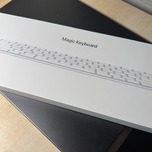 (새제품) 애플 매직키보드 미개봉 판매