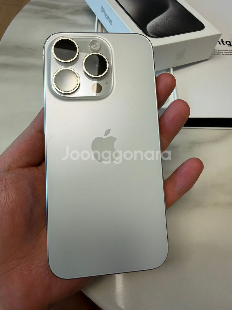 아이폰 15 프로 256g 화이트 애캐플--0