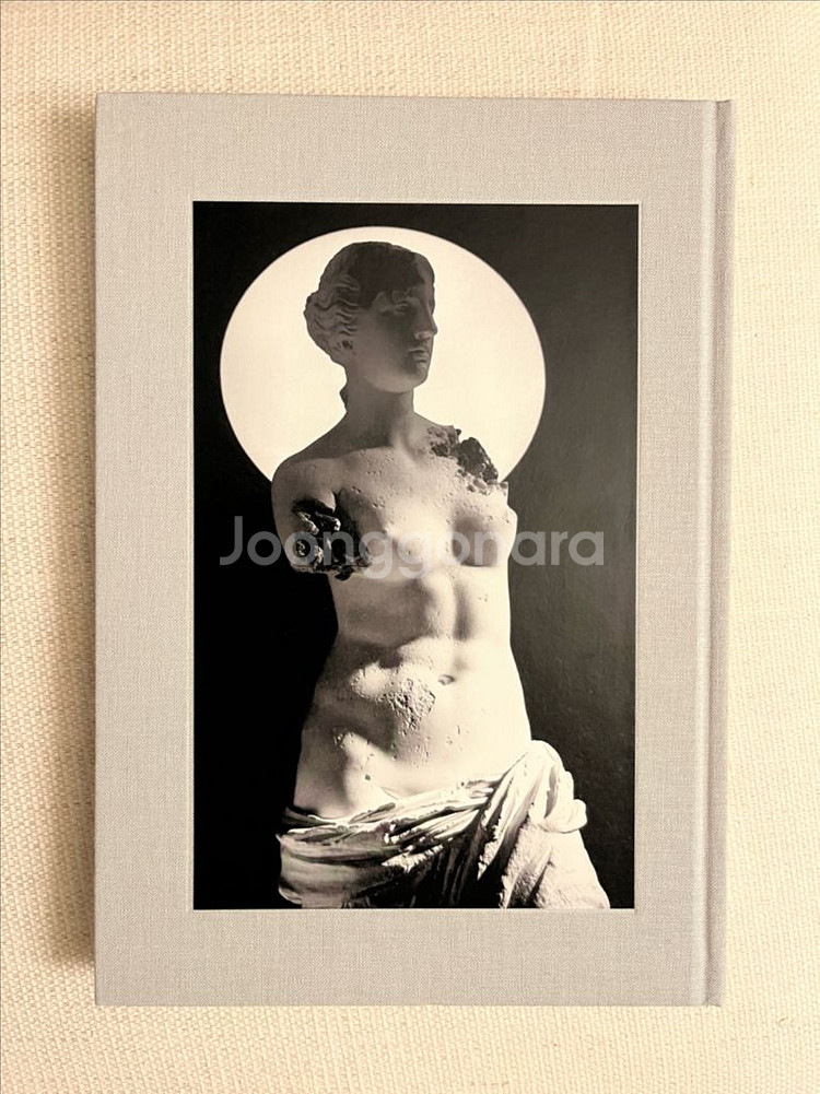 다니엘 아샴 친필 사인 도록--1