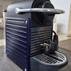 네스프레소 픽시 C61