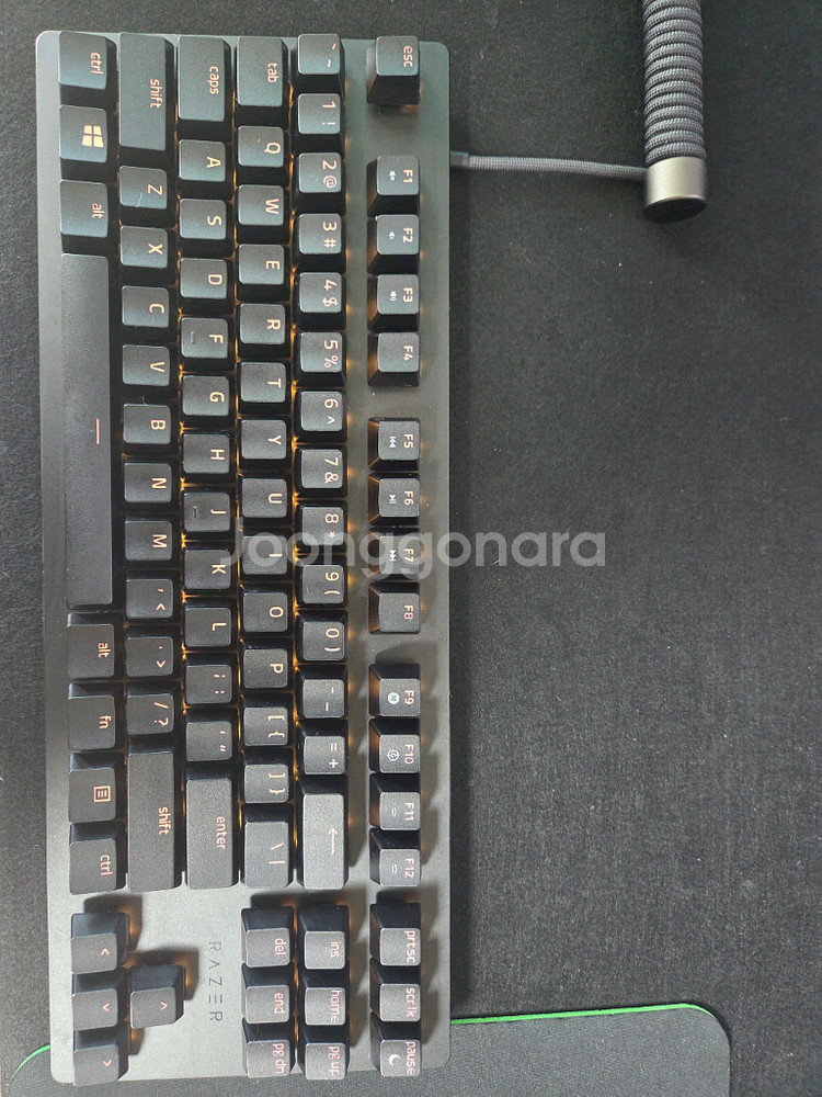 레이저 헌츠맨 V2 TKL--2