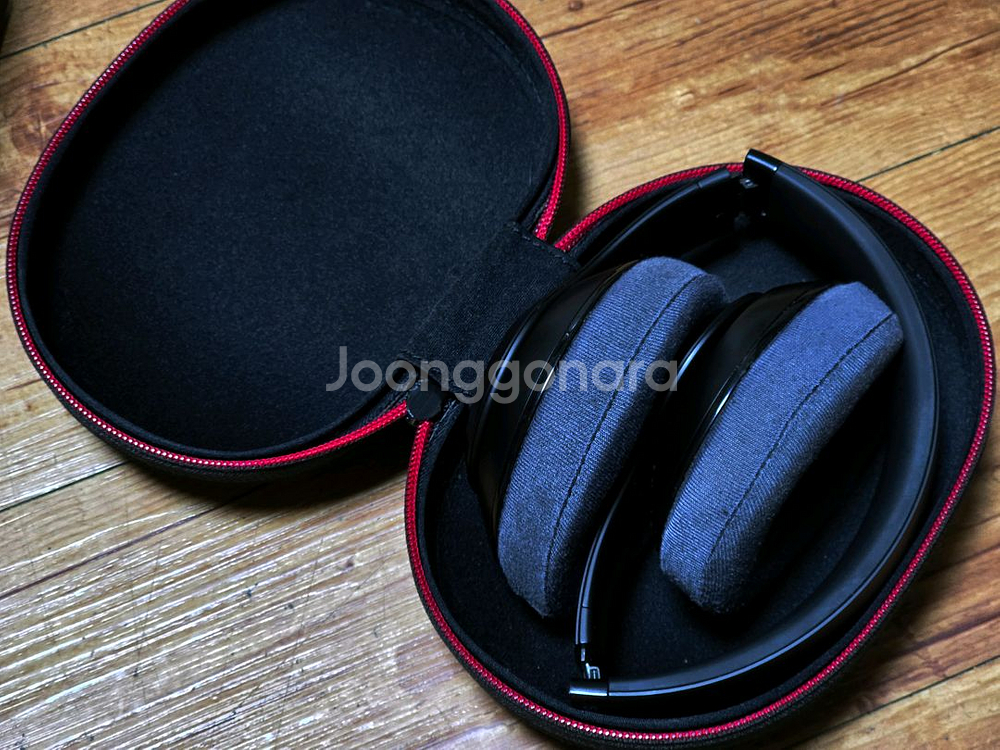 Beats Studio2 B0501 블루투스 헤드폰--1