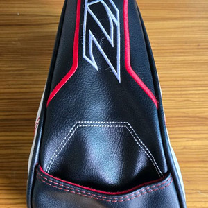 스릭슨 ZX MK II 드라이버 헤드 커버
