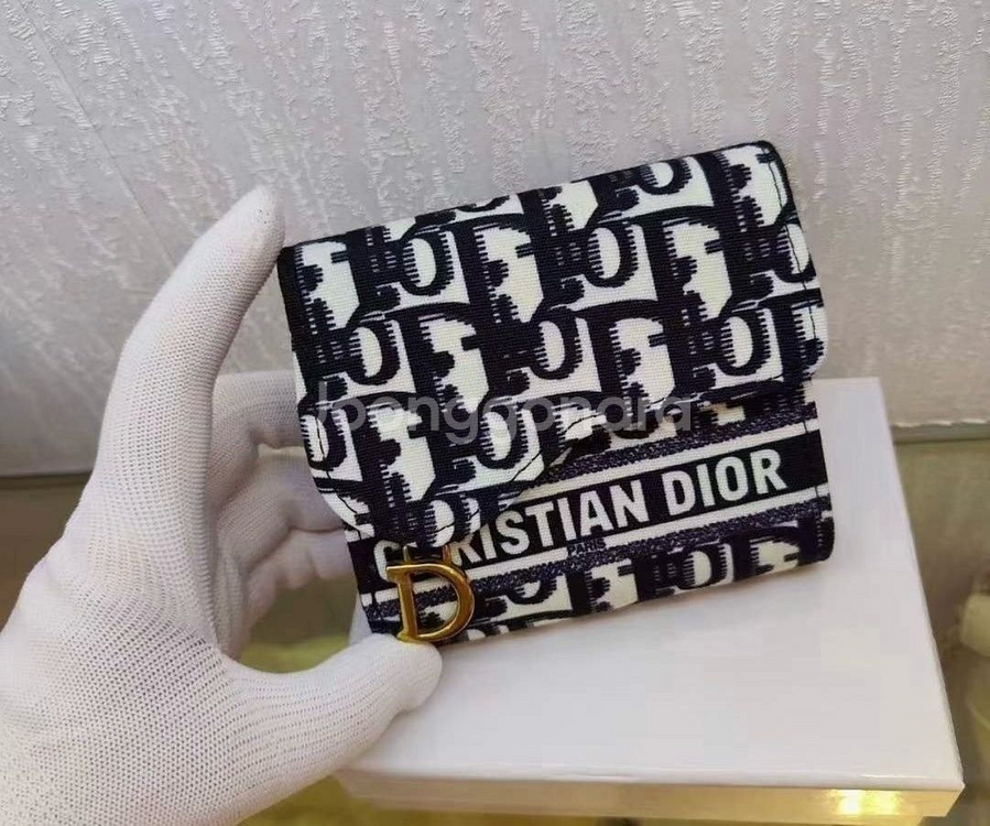 디올 지갑--0
