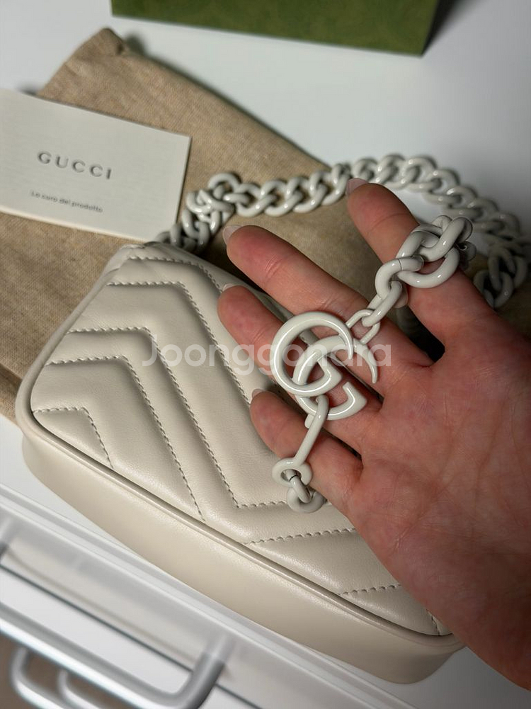 구찌 GG 마몬트 벨트백 (시즌 한정판)--7