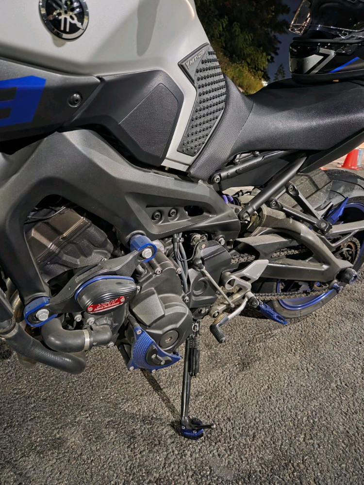 mt09 아크라 풀배기 판매합니다--4