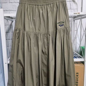 럭키슈에뜨 밴딩스커트 27~28 플레어 카키치마WL70