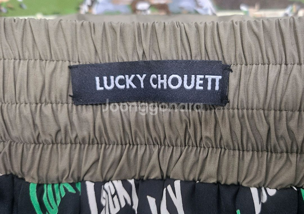 럭키슈에뜨 밴딩스커트 27~28 플레어 카키치마WL70--4