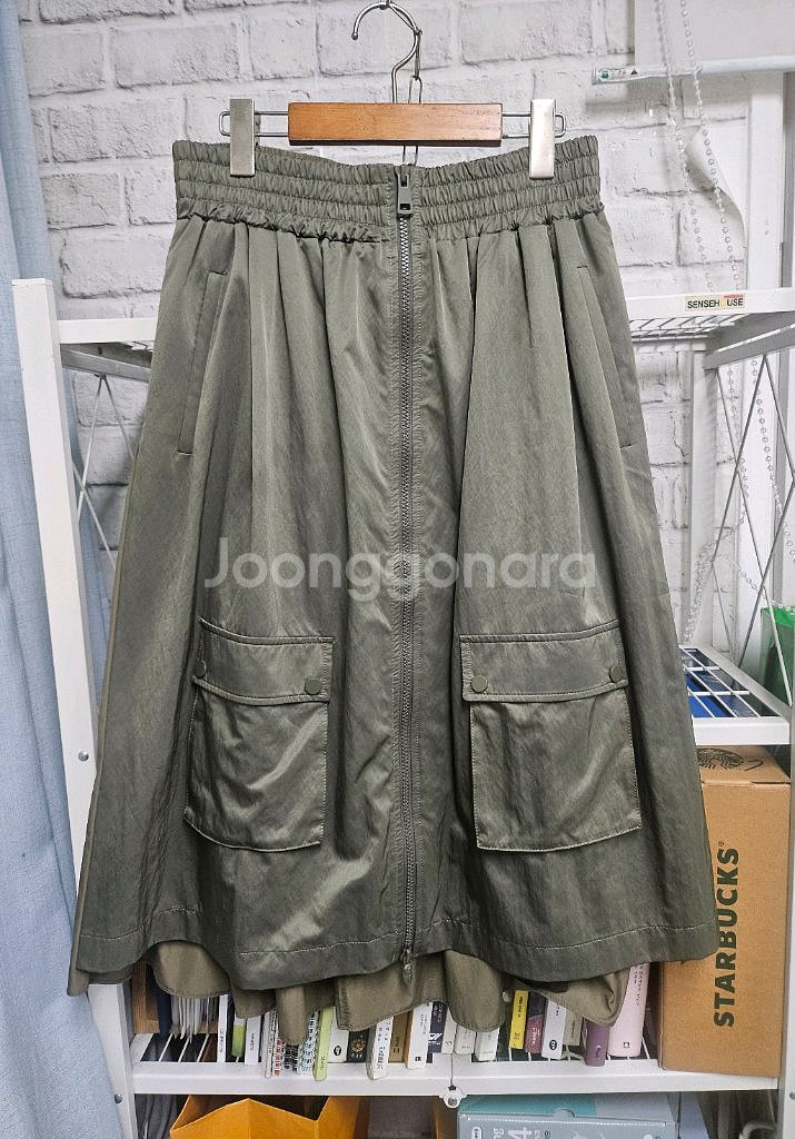 럭키슈에뜨 밴딩스커트 27~28 플레어 카키치마WL70--1
