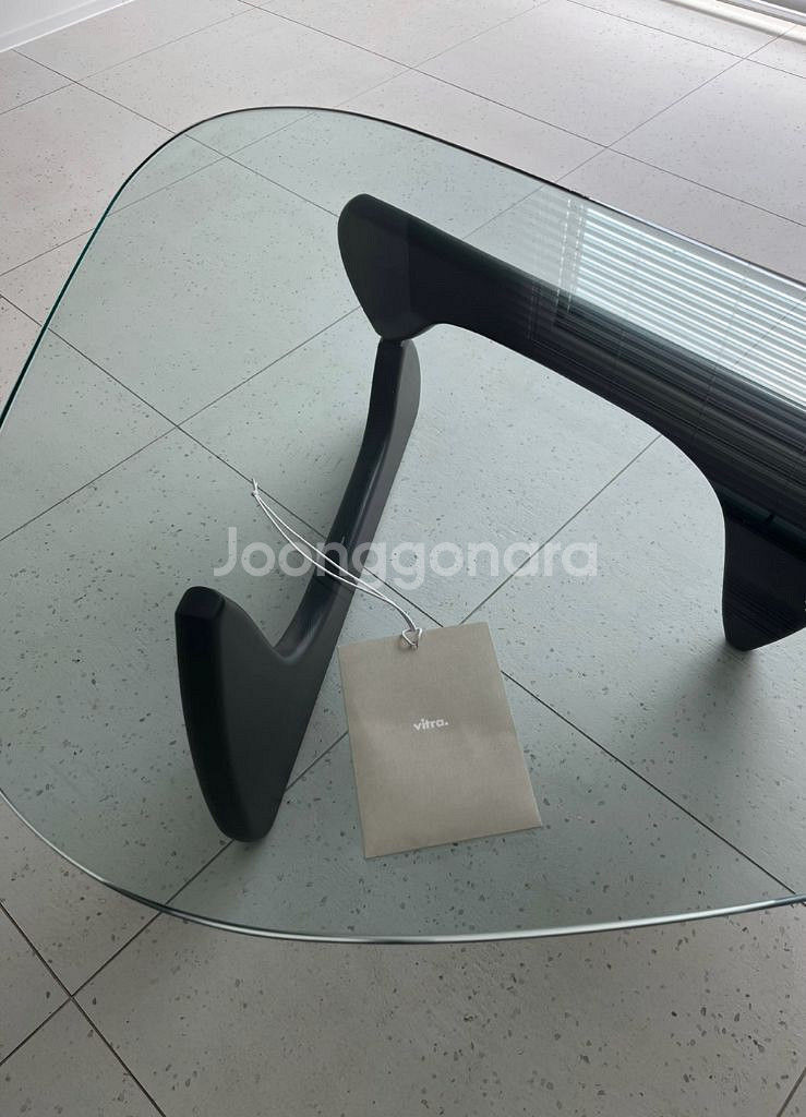 vitra 노구치 소파 테이블--6