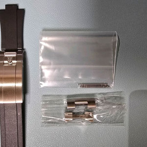 튜더 블랙베이 58 GMT용 정식 러버밴드