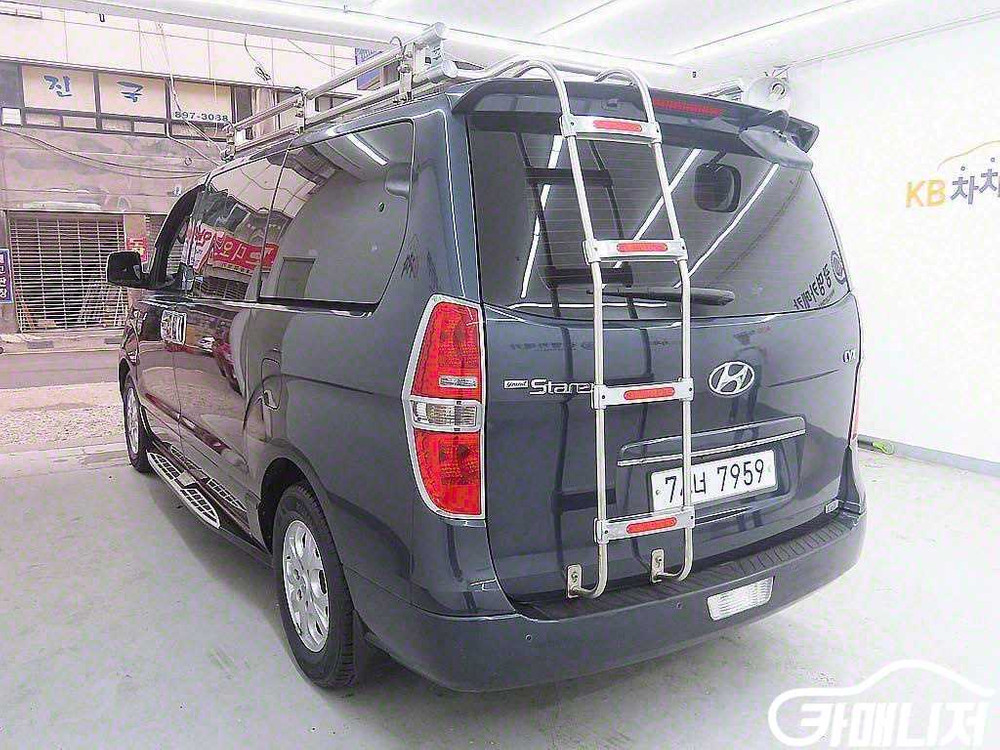 [현대]그랜드 스타렉스 11인승 왜건 CVX 프리미엄--3