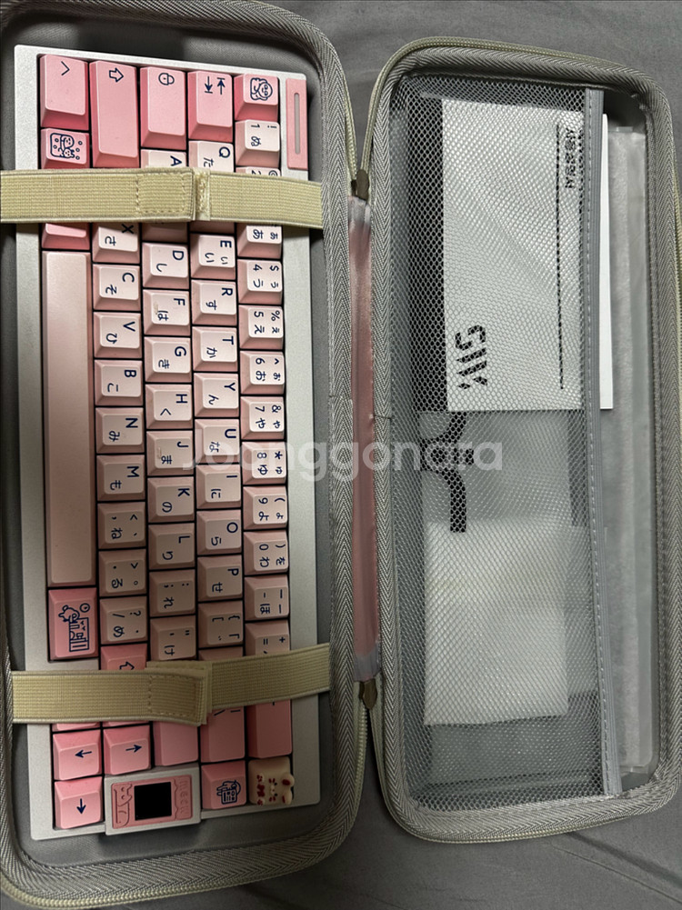 qk65v2 커스텀 키보드 팝니다--3