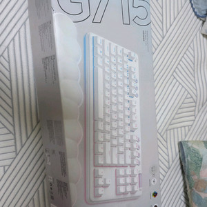 로지텍 G715 텍타일 게이밍 키보드