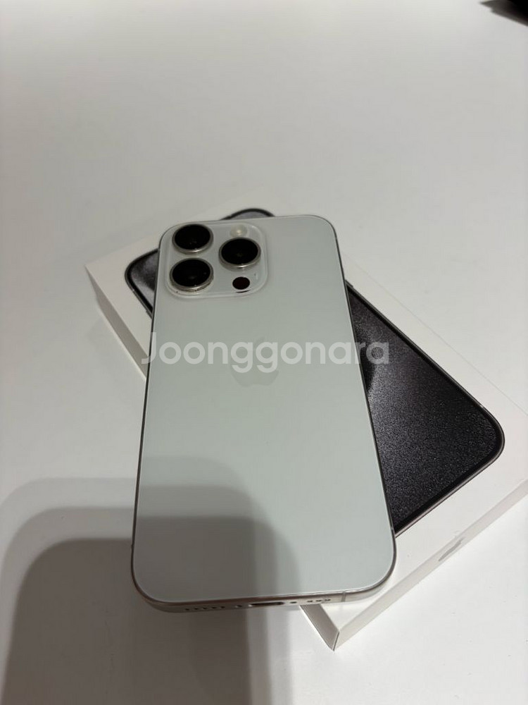 아이폰 15프로 화이트 티타늄 풀박스 512gb--3