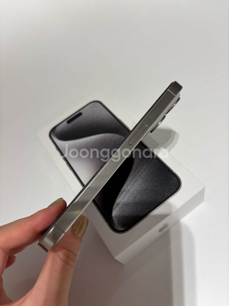 아이폰 15프로 화이트 티타늄 풀박스 512gb--4