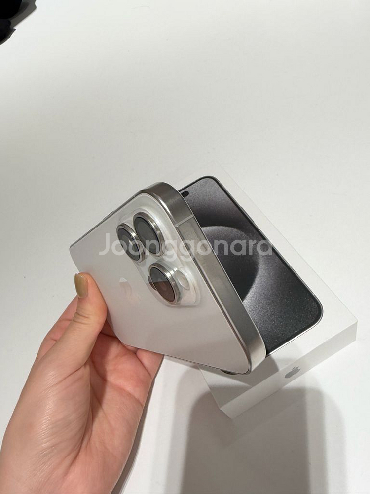 아이폰 15프로 화이트 티타늄 풀박스 512gb--5