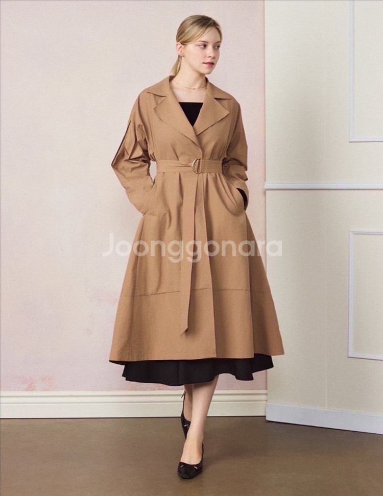 (새상품) 지고트 트렌치코트 66--6
