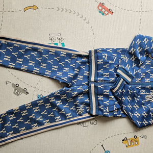 MLB키즈 모노그램 트레이닝120ㅡ반값택포4만