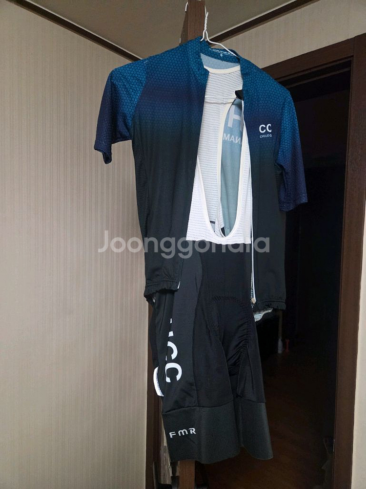 자전거의류, 빕숏--0
