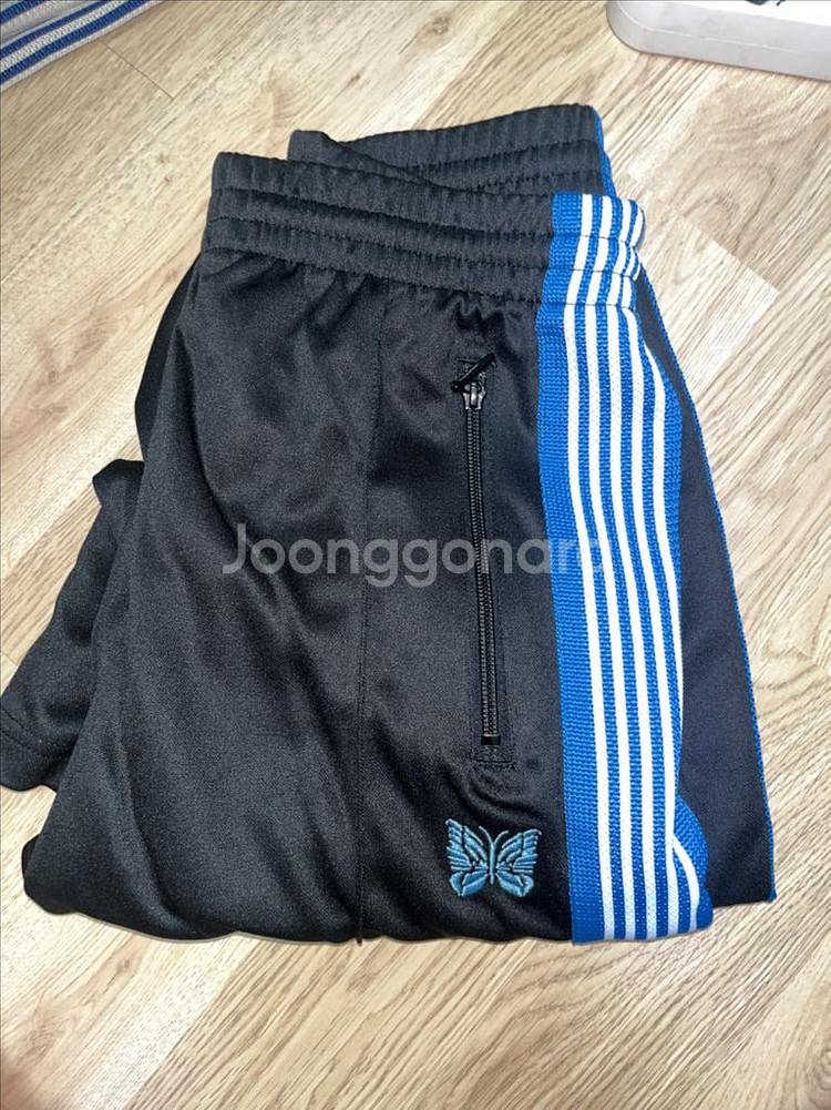 니들스 트랙 팬츠 바지 팝니다--1