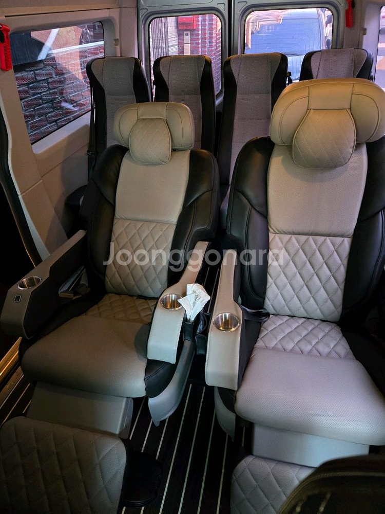 르노 뉴마스터--9