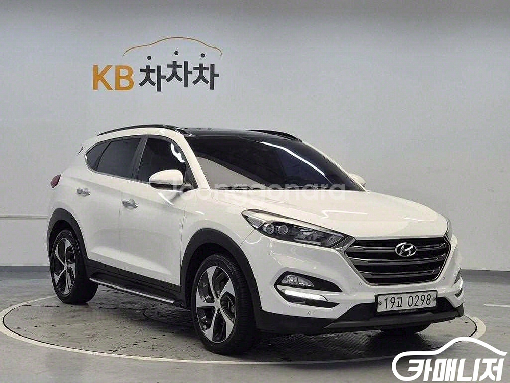 [현대]올뉴투싼 디젤 2.0 2WD 프리미엄 (5인승)--3